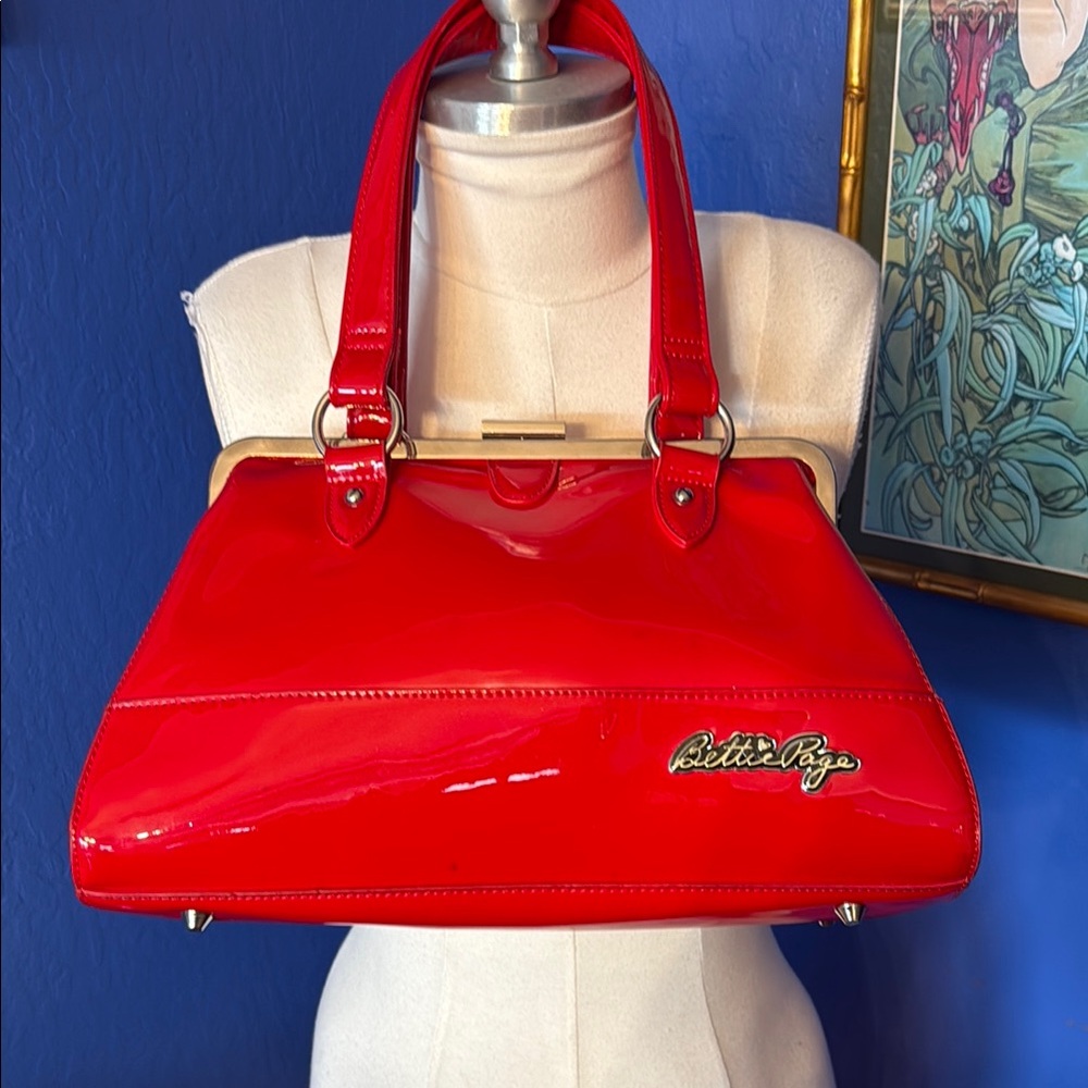 Bettie Page red vinyl purse by Sourpuss